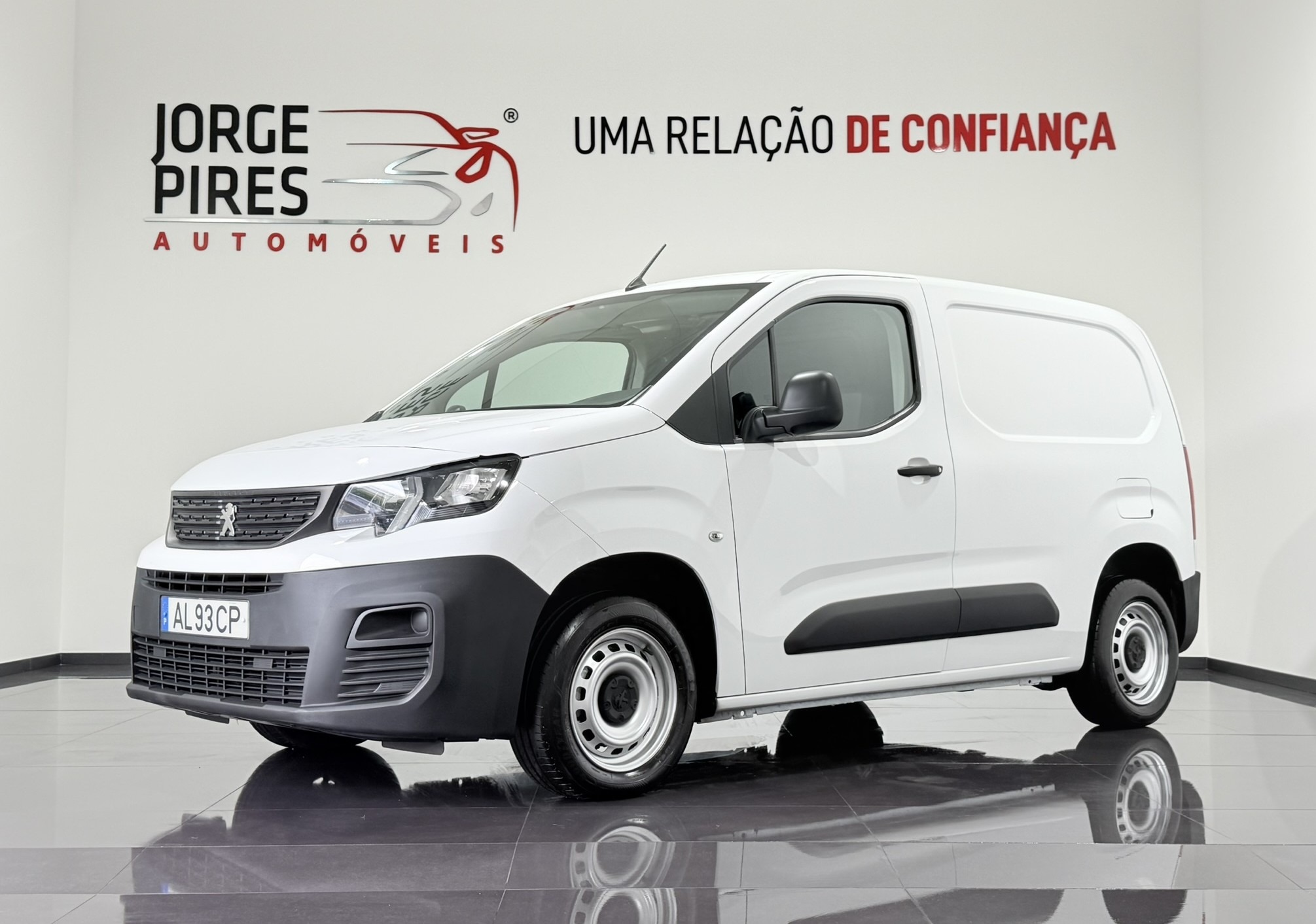 PEUGEOT PARTNER 1.5 BLUEHDI 102 CV – 3 LUGARES – IVA DEDUTIVEL